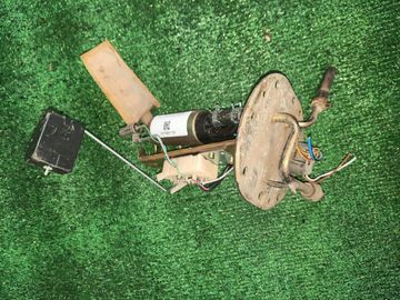 НАСОС ПОГРУЖНОЙ НА TOYOTA CELICA ST202 3S-GE