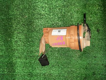 НАСОС ПОГРУЖНОЙ НА TOYOTA ALLEX ZZE122 1ZZ-FE