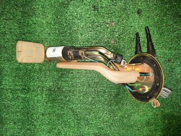 НАСОС ПОГРУЖНОЙ НА TOYOTA MARK II GX90 1G-FE