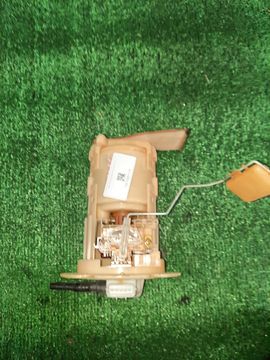 НАСОС ПОГРУЖНОЙ НА NISSAN BLUEBIRD SYLPHY QG10 QG18DE