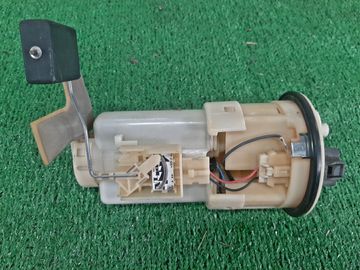 НАСОС ПОГРУЖНОЙ НА TOYOTA VITZ SCP10 1SZ-FE