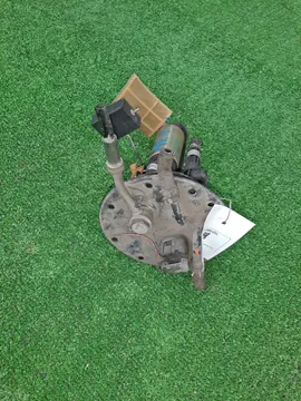 НАСОС ПОГРУЖНОЙ НА TOYOTA SPRINTER CARIB AE114 4A-FE