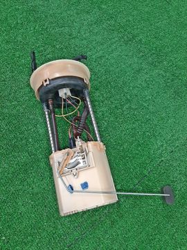 НАСОС ПОГРУЖНОЙ НА SUZUKI ESCUDO TDA4W J24B