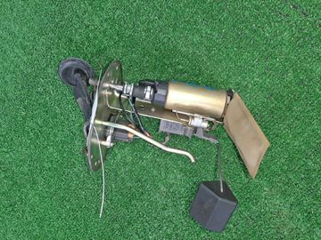 НАСОС ПОГРУЖНОЙ НА TOYOTA CARINA ST191 3S-FE