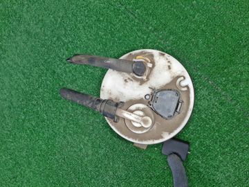 НАСОС ПОГРУЖНОЙ НА TOYOTA VITZ SCP10 1SZ-FE