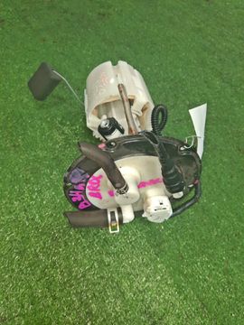 НАСОС ПОГРУЖНОЙ НА MITSUBISHI EK SPACE B34A BR06