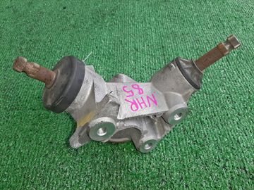 УГЛОВОЙ РЕДУКТОР НА ISUZU ELF NHR85 4JJ1