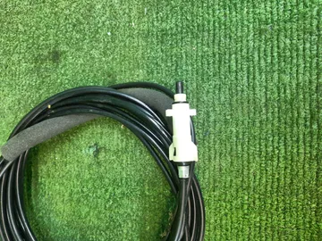 ТРОС БАГАЖНИКА НА TOYOTA CARINA AT212