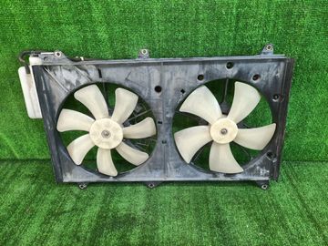 ДИФФУЗОР РАДИАТОРА НА TOYOTA IPSUM ACM21W 2AZ-FE