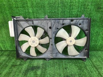 ДИФФУЗОР РАДИАТОРА НА TOYOTA IPSUM ACM21W 2AZ-FE