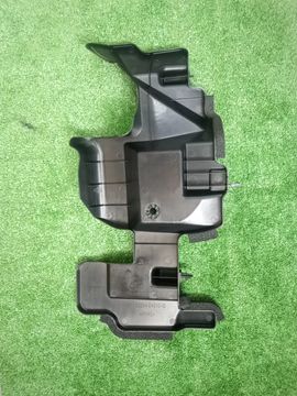 ДИФФУЗОР РАДИАТОРА НА TOYOTA TACOMA GRN305L