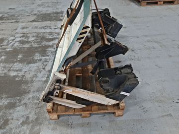 АППАРЕЛЬ НА TOYOTA TOYOACE