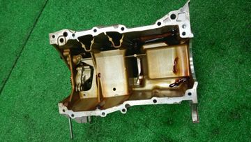 ПОДДОН ДВС НА TOYOTA ISIS ZGM10G 2ZR-FAE
