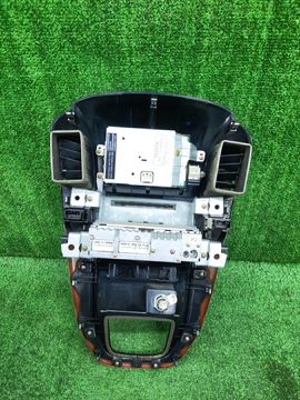 МОНИТОР НА TOYOTA HARRIER MCU10W