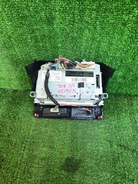 МОНИТОР НА TOYOTA PRIUS NHW20
