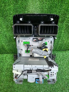 МОНИТОР НА HONDA INSPIRE UC1