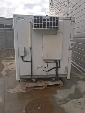 БУДКА НА MITSUBISHI FUSO CANTER FBA20