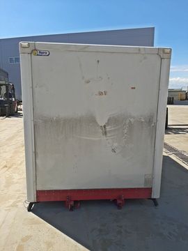 БУДКА НА MITSUBISHI CANTER