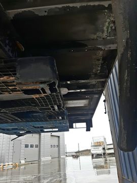 БУДКА НА ISUZU ELF NHR69