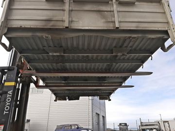 КУЗОВ ГРУЗОВОЙ НА TOYOTA HIACE LH90