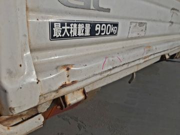 КУЗОВ ГРУЗОВОЙ НА MAZDA BONGO SE88T