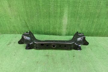 ПОДРАМНИК НА TOYOTA HILUX GUN125