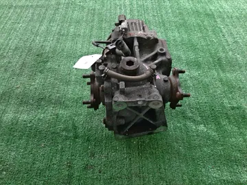 РЕДУКТОР НА TOYOTA NOAH AZR65G 1AZ-FSE