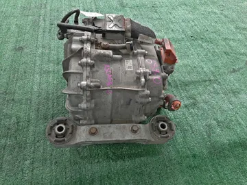 РЕДУКТОР НА TOYOTA RAV4 AXAH54 A25A-FXS