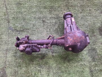 РЕДУКТОР НА ISUZU WIZARD UES25 6VD1