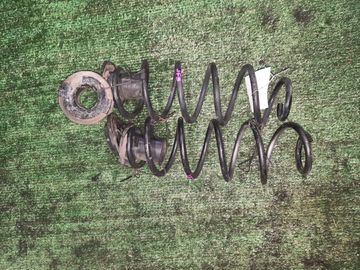 ПРУЖИНА НА HONDA N-BOX JF3 S07B