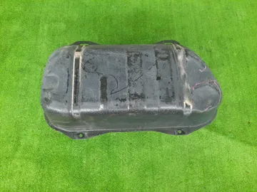 ТОПЛИВНЫЙ БАК НА SUZUKI ESCUDO TD52W J20A