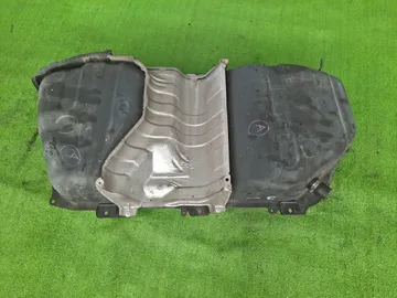 ТОПЛИВНЫЙ БАК НА TOYOTA ISIS ZGM11G 3ZR-FAE