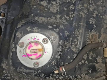 ТОПЛИВНЫЙ БАК НА MITSUBISHI AIRTREK CU2W 4G63