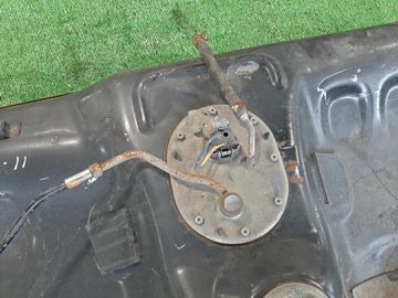 ТОПЛИВНЫЙ БАК НА TOYOTA SPRINTER TRUENO AE111 4A-FE