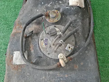 ТОПЛИВНЫЙ БАК НА MAZDA DEMIO DW3W B3E