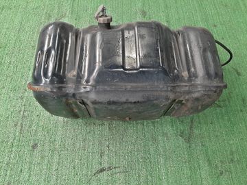 ТОПЛИВНЫЙ БАК НА ISUZU ELF NKR81 4HL1