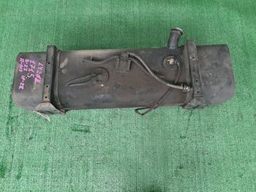 ТОПЛИВНЫЙ БАК НА TOYOTA DYNA LY212 3L