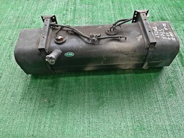 ТОПЛИВНЫЙ БАК НА TOYOTA DYNA LY212 3L