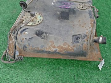 ТОПЛИВНЫЙ БАК НА TOYOTA COROLLA AE110 5A-FE