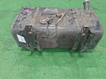 ТОПЛИВНЫЙ БАК НА MITSUBISHI CANTER FE74B