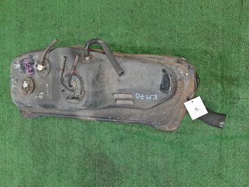 ТОПЛИВНЫЙ БАК НА TOYOTA LITE ACE KM70 7K-E