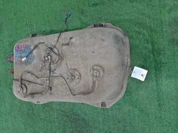 ТОПЛИВНЫЙ БАК НА SUZUKI ESCUDO TD11W H20A