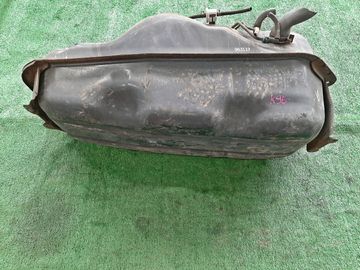 ТОПЛИВНЫЙ БАК НА MITSUBISHI CHALLENGER K96W 6G72