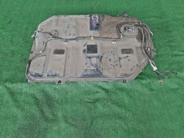 ТОПЛИВНЫЙ БАК НА MITSUBISHI GRANDIS NA4W 4G69