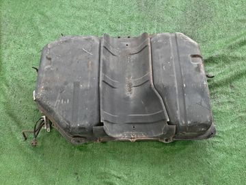 ТОПЛИВНЫЙ БАК НА MITSUBISHI GRANDIS NA4W 4G69