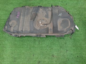 ТОПЛИВНЫЙ БАК НА TOYOTA IPSUM ACM21W 2AZ-FE