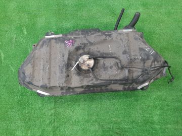 ТОПЛИВНЫЙ БАК НА TOYOTA PORTE NNP11 1NZ-FE