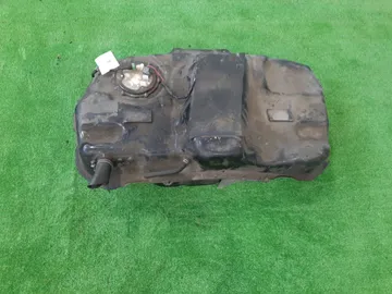 ТОПЛИВНЫЙ БАК НА MITSUBISHI GALANT FORTIS CX6A 4J10