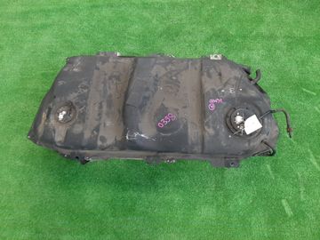 ТОПЛИВНЫЙ БАК НА TOYOTA ISIS ZGM10G 2ZR-FAE