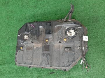 ТОПЛИВНЫЙ БАК НА MITSUBISHI GRANDIS NA4W 4G69